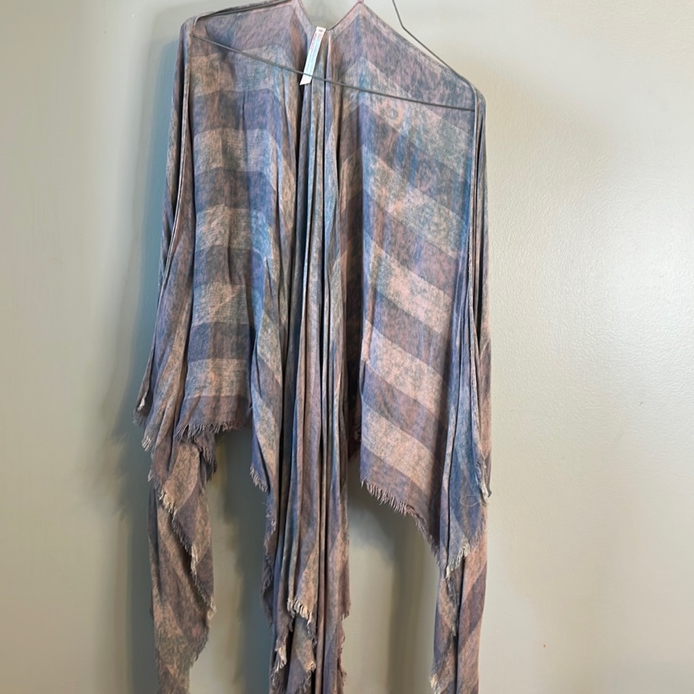 Shawl striped